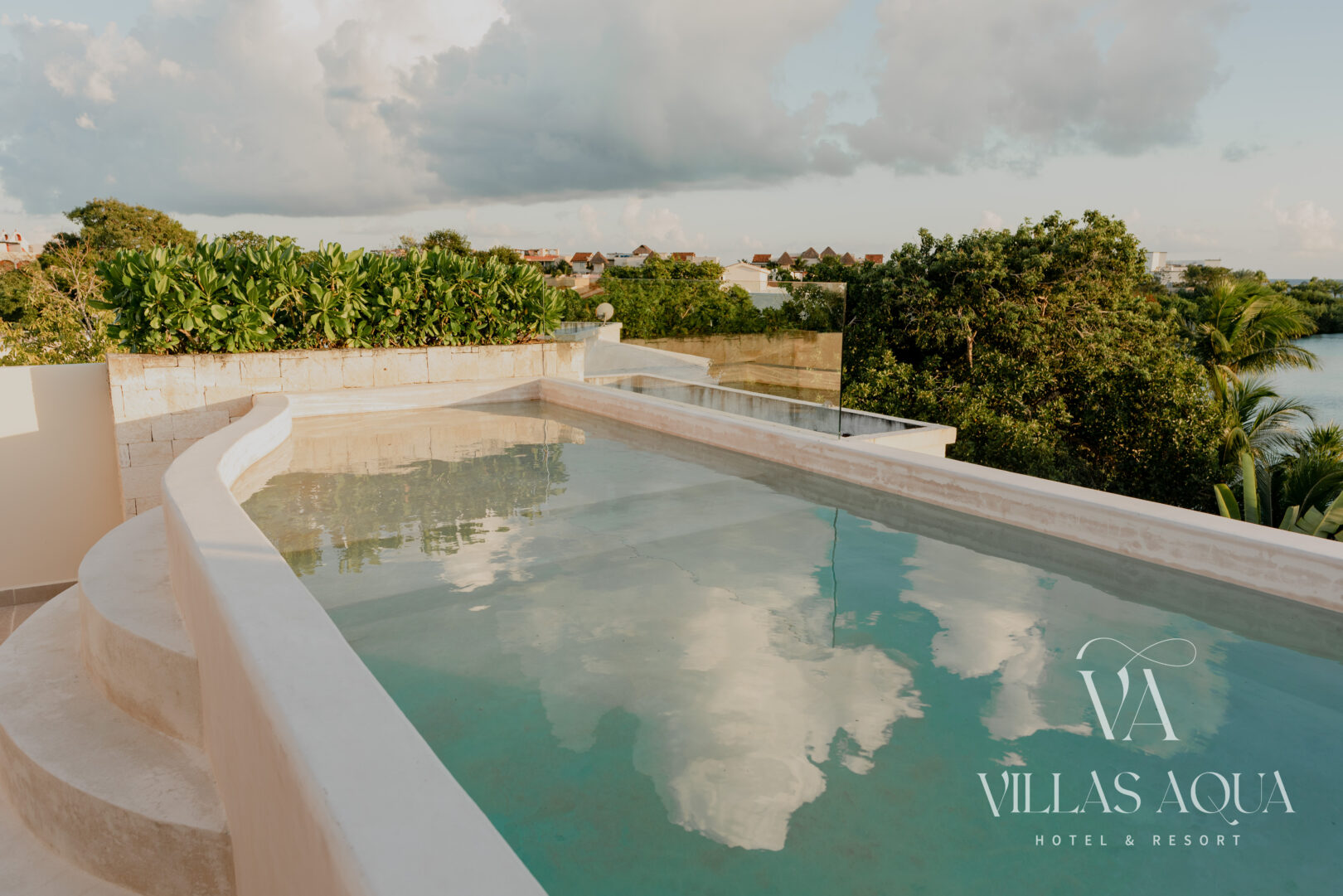 PENTHOUSE WITH PRIVATE POOL - VILLAS AQUA